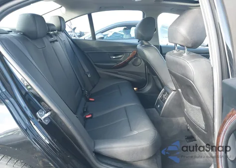 2015 BMW 328I z USA, uszkodzony, nr VIN WBA3C1C56FK120915